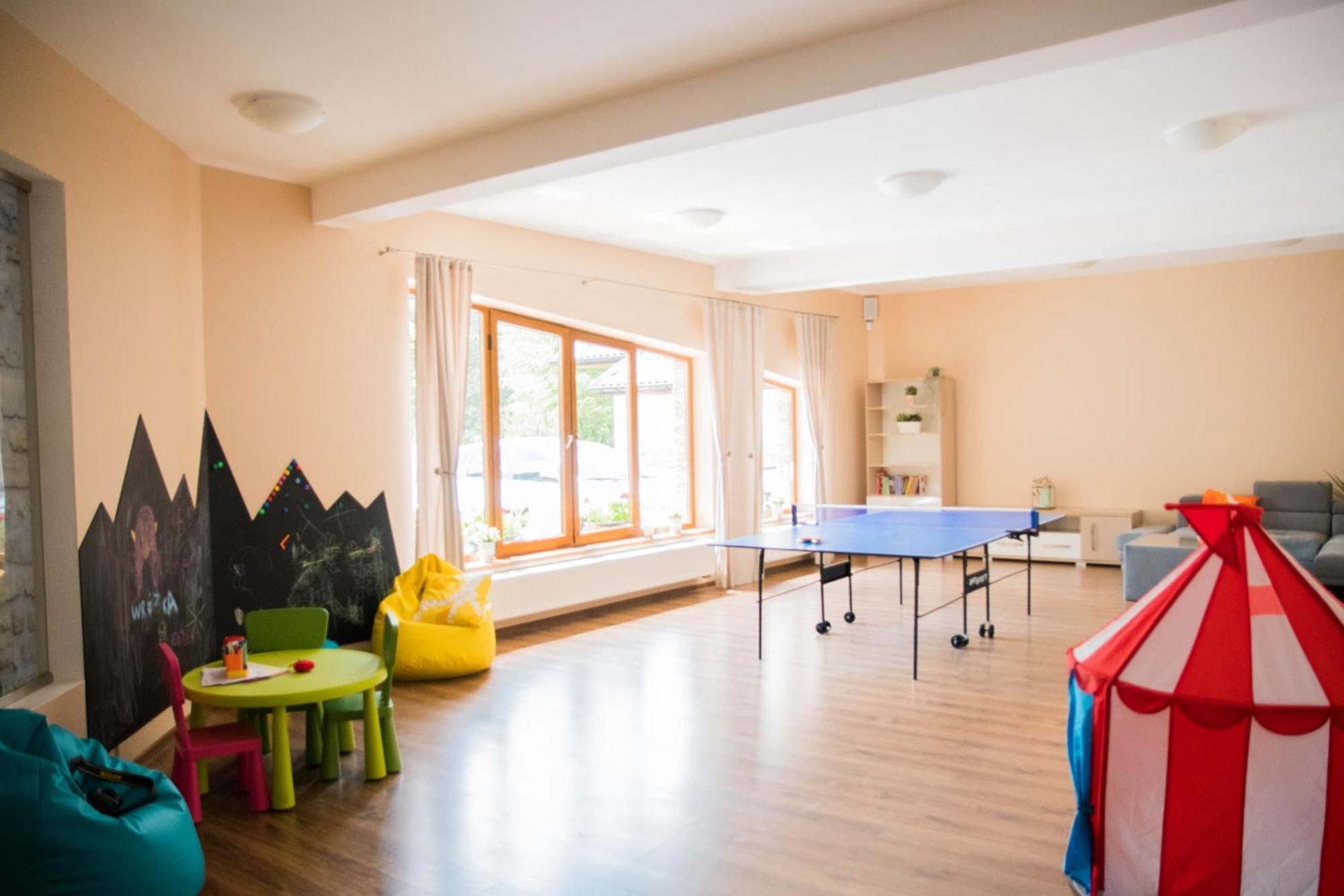 רבקה Pensjonat Zdrojowy Apartamenty מראה חיצוני תמונה